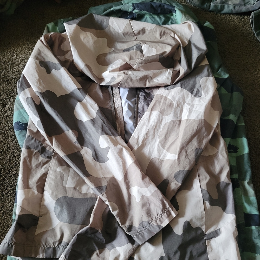 TWO windbreaker Camo Jackets. Lined and unlined. Jogging Jacket Unisex